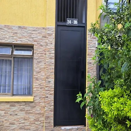 Yellow House Manizales Exterior photo