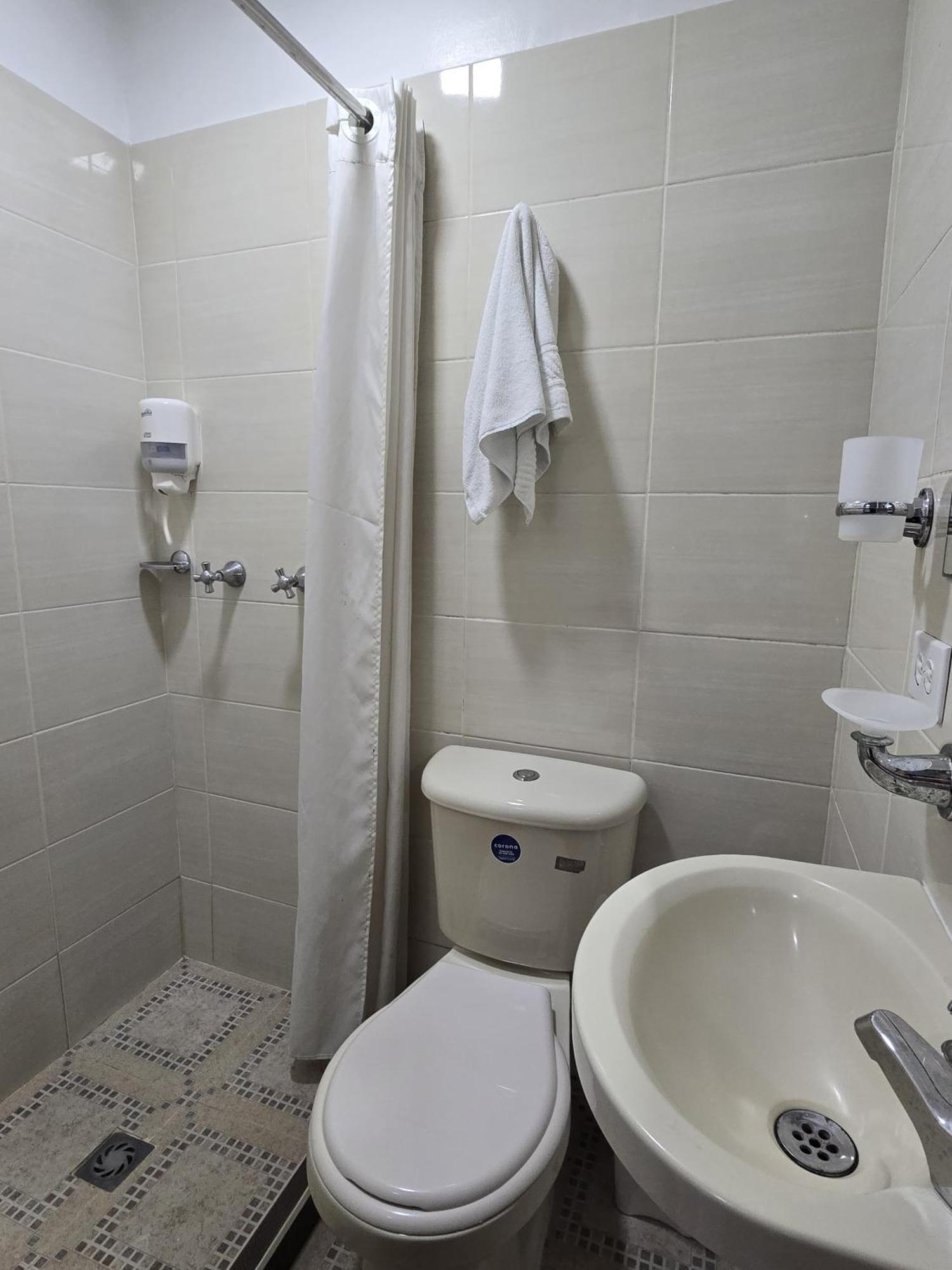 Yellow House Homestay Manizales